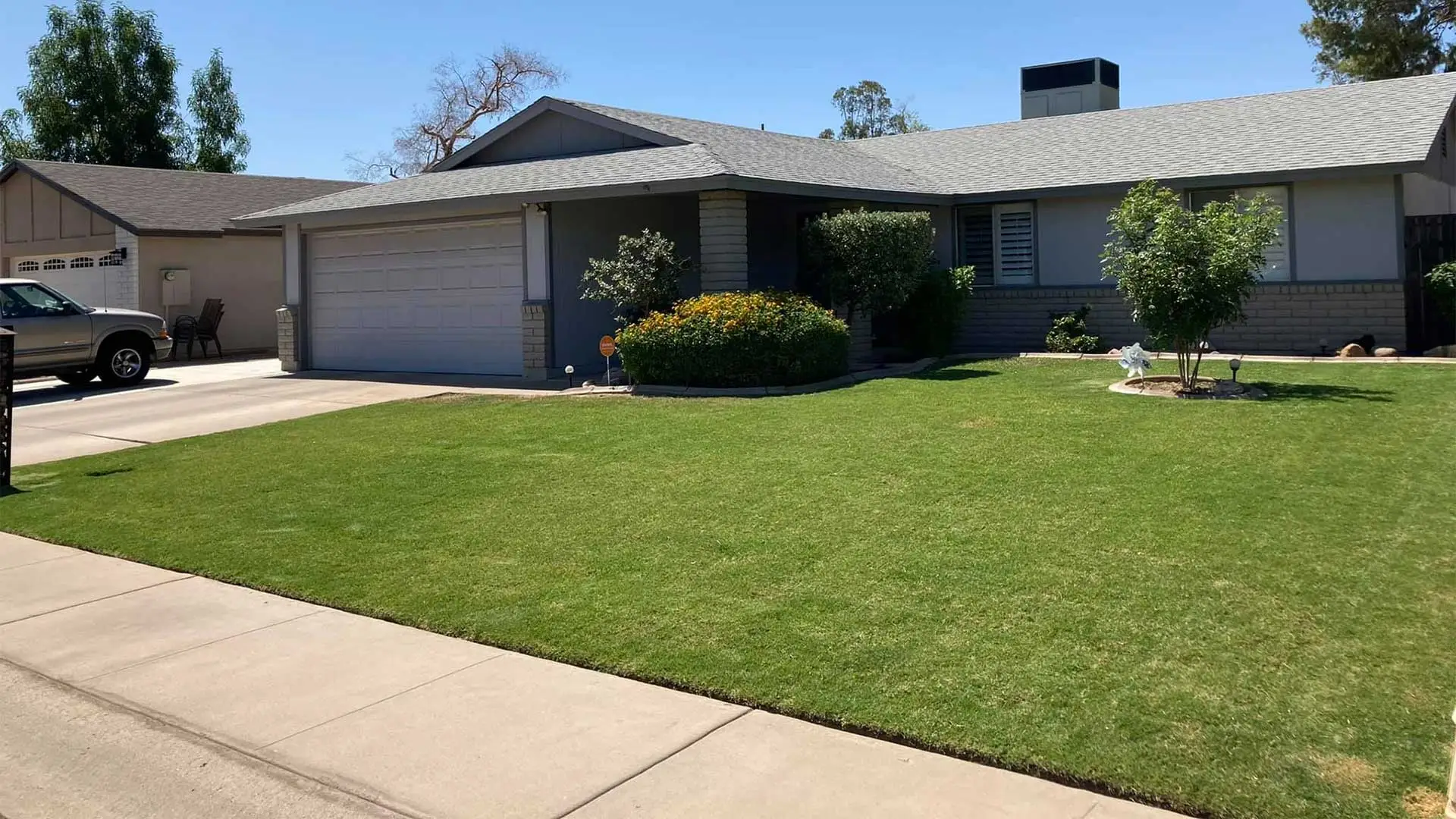 A Gilbert, AZ home with yard cleanup services.