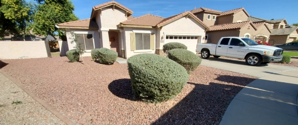 Rock installation instead of turf in Chandler, AZ.
